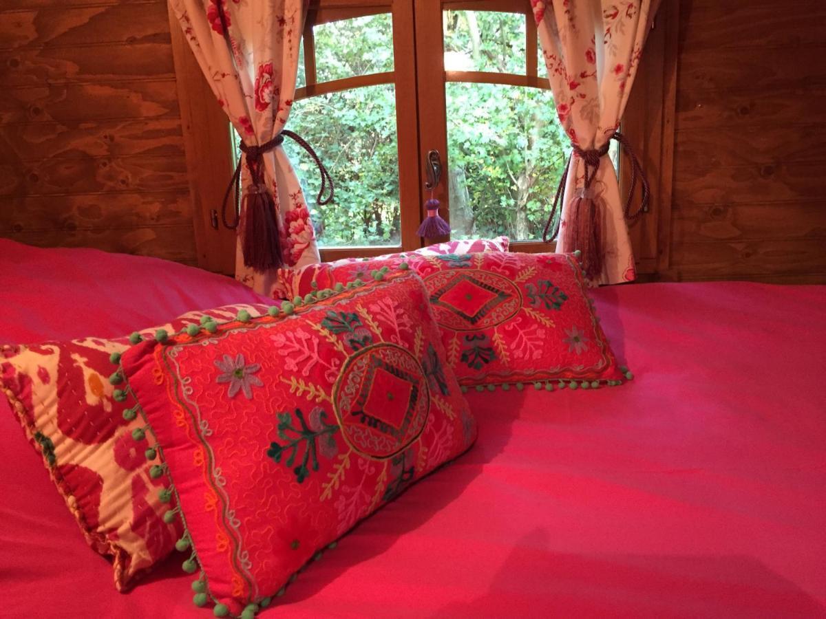 Roulottes Du Rouard Bed and Breakfast Camiers Eksteriør billede